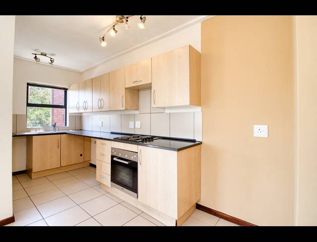 2 BEDROOM APARTMENT RENTED IN JACKAL CREEK GOLF ESTATE